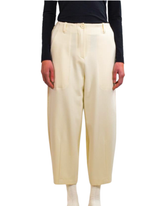 Pantaloni stretch capri
