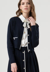 Cardigan regular con bottoni gioiello per apertura