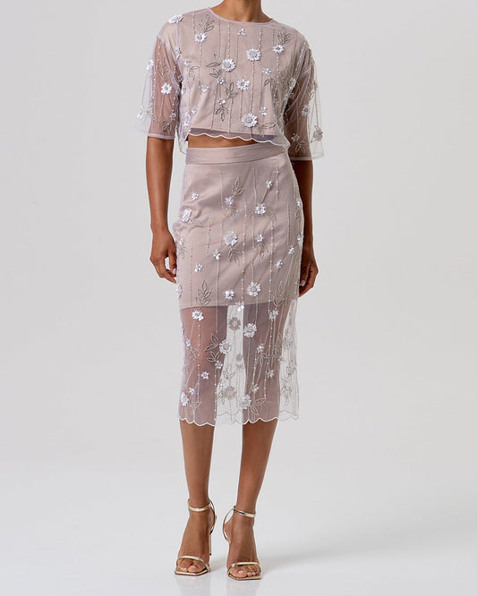 Gonna in tulle ricamato con trasparenze midi