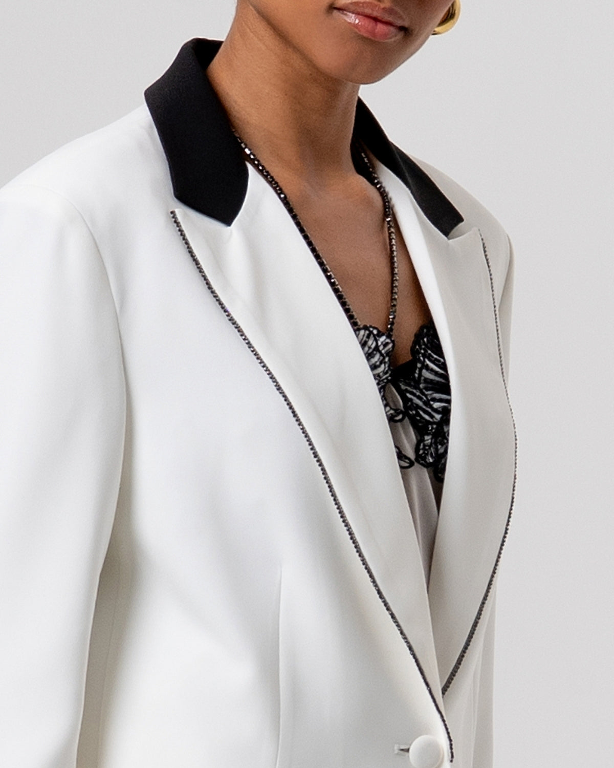 Blazer bicolor con revers a contrasto-2