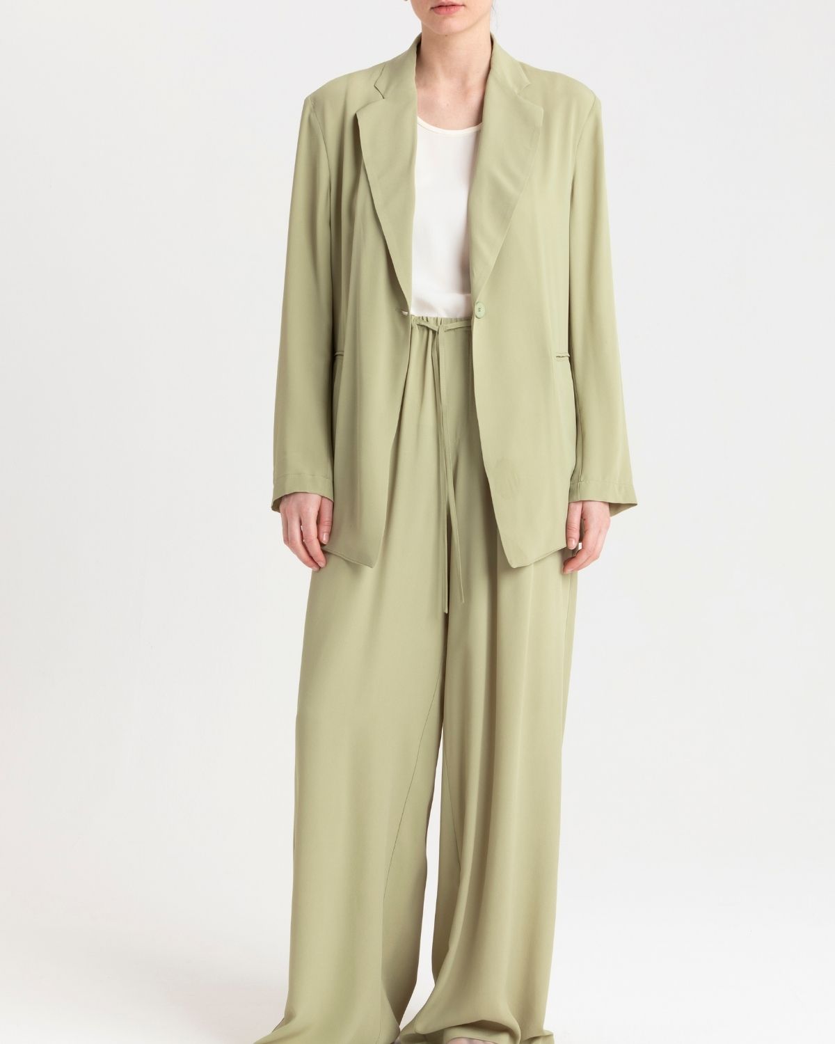 ss26-su-s6c101 olivedrab 1