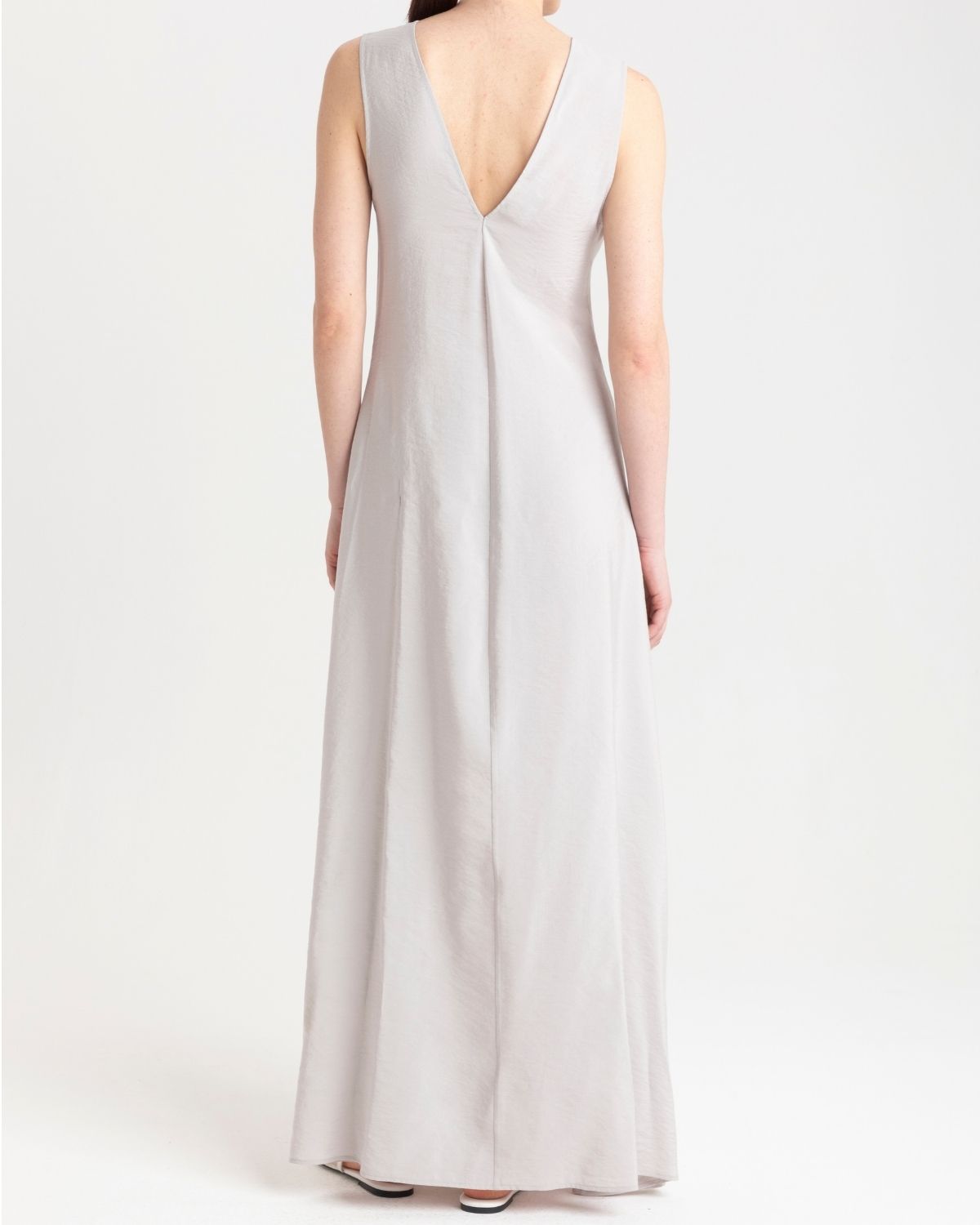 ss26-su-s6m402 lightgray 1