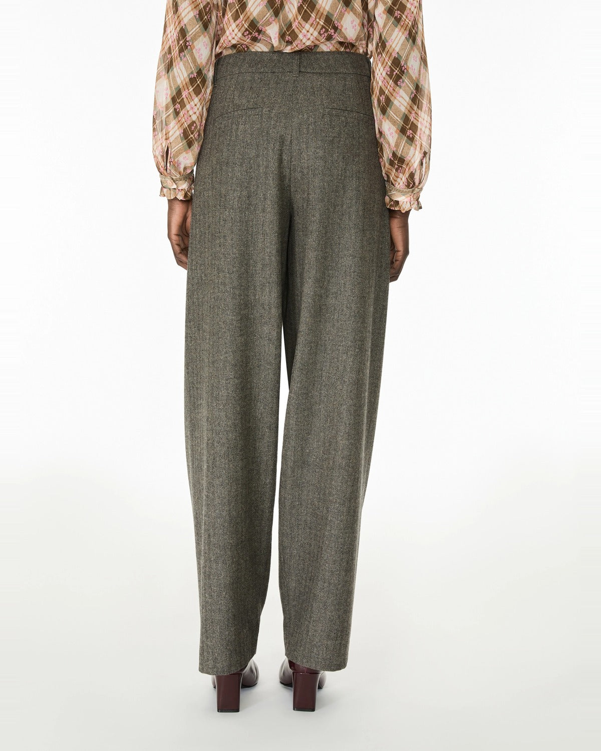 olivedrab