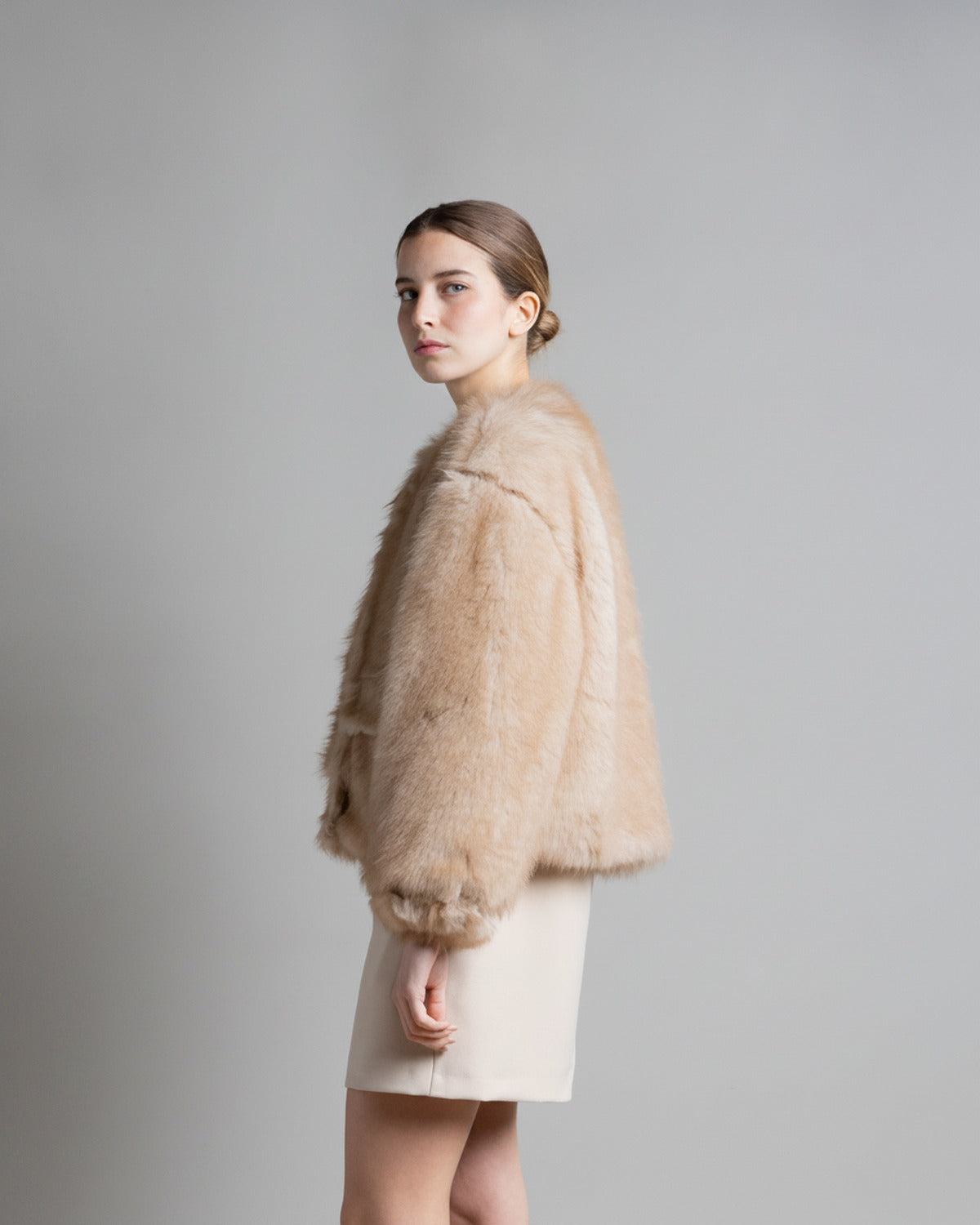 beige