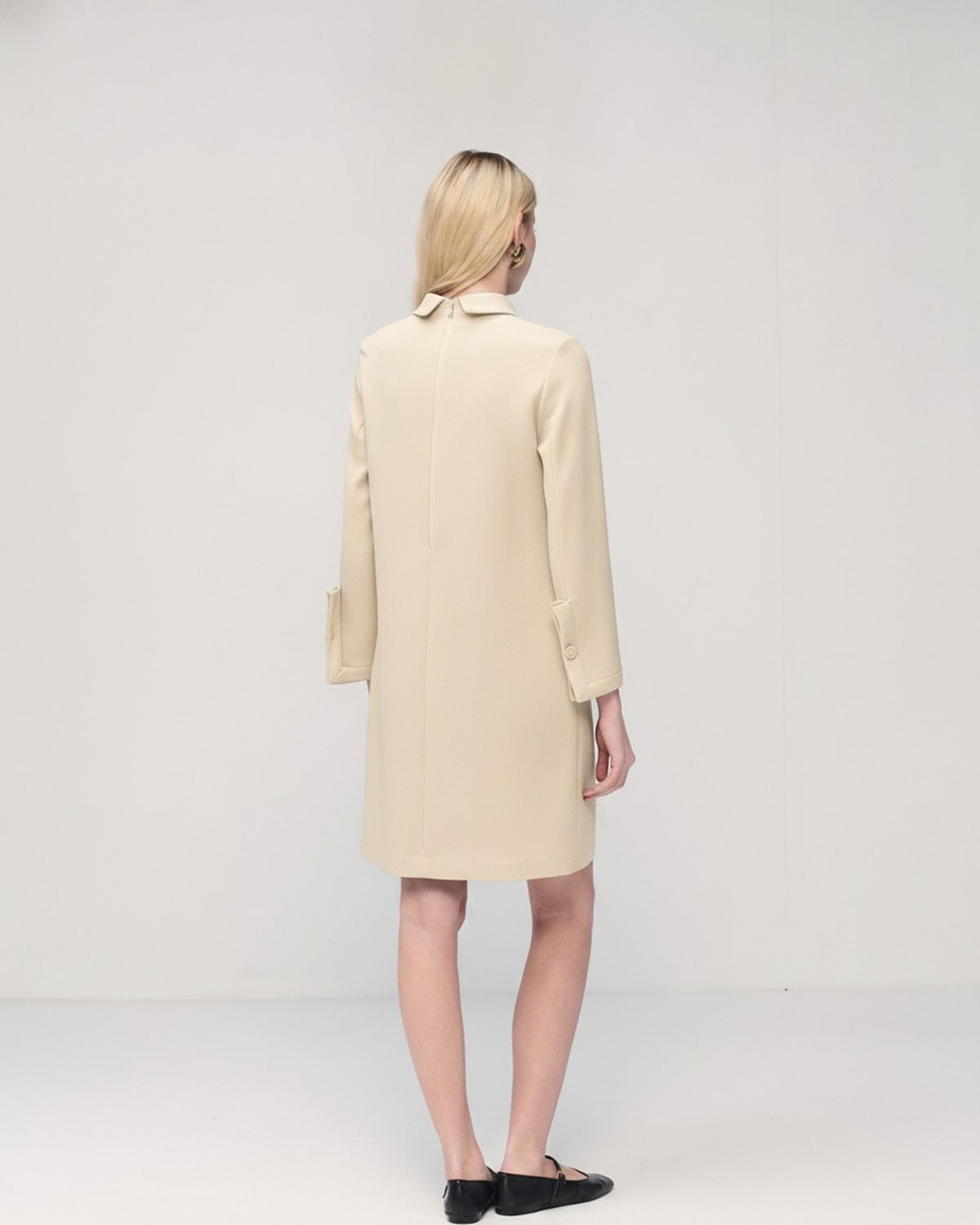 beige