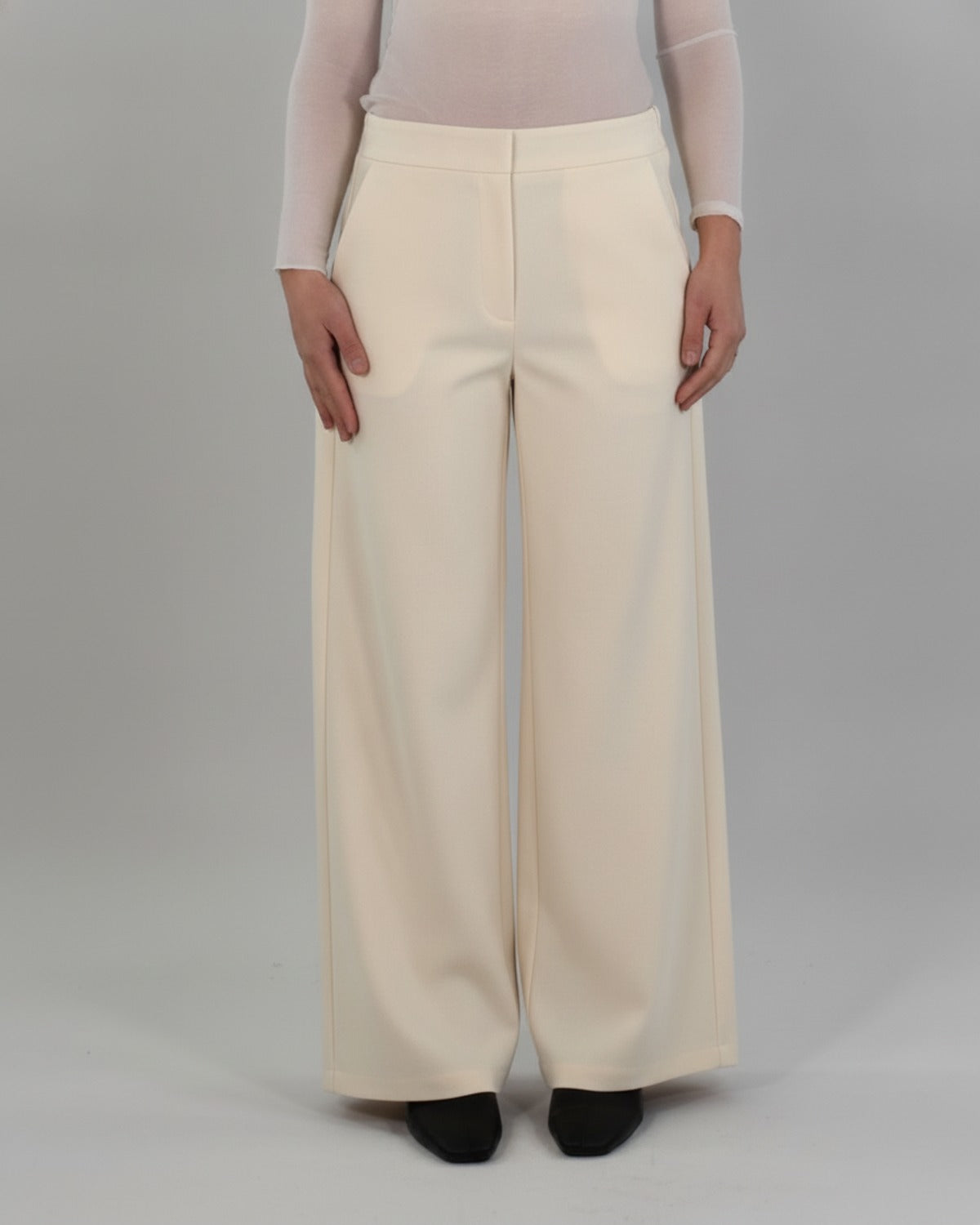 antiquewhite