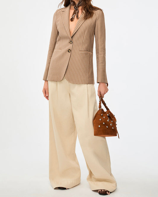 saddlebrown