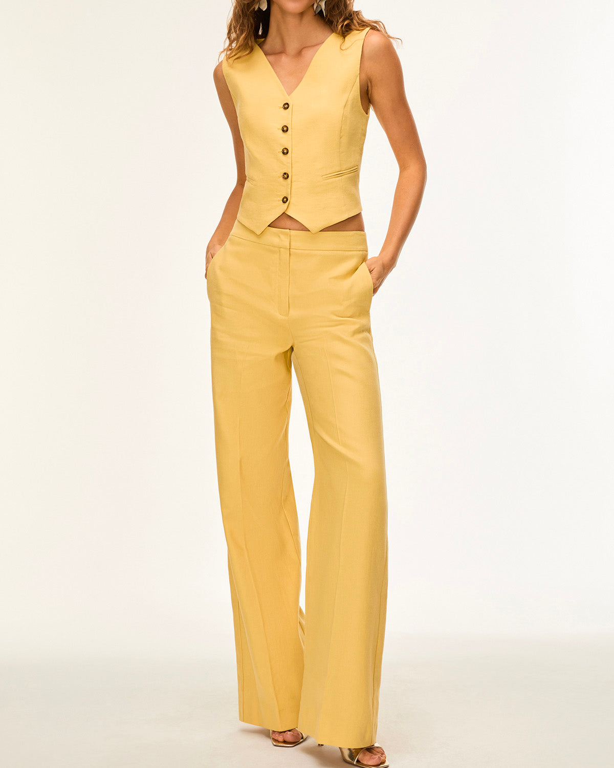 goldenrod-4