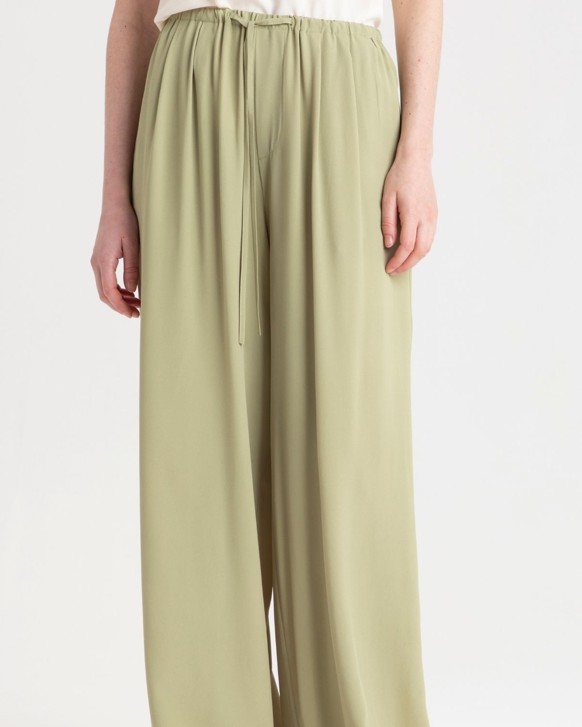 ss26-su-s6c501 olivedrab 3