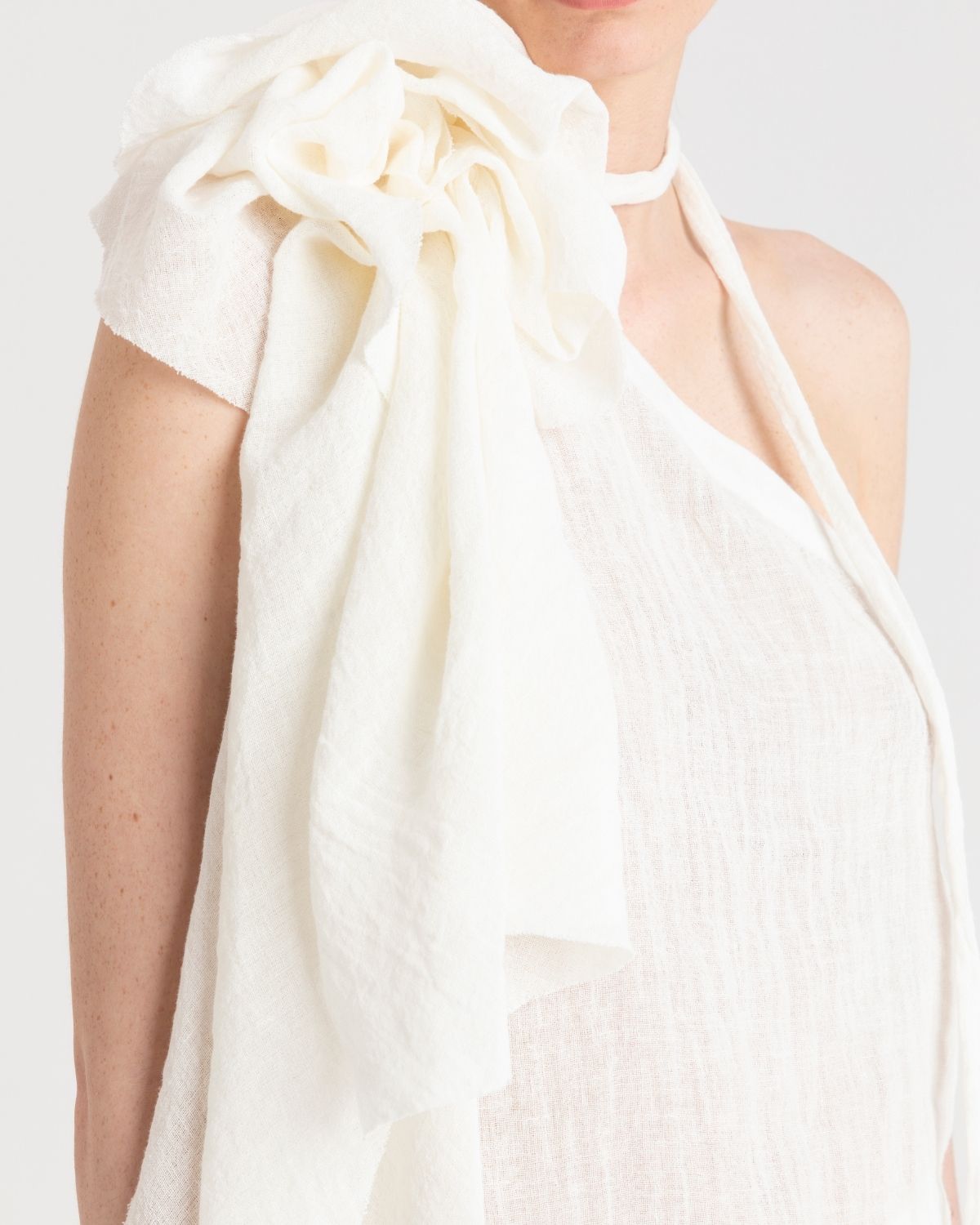 ss26-su-s6g201 ivory 3