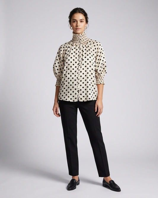 Camicia in nylon dal gusto essenziale