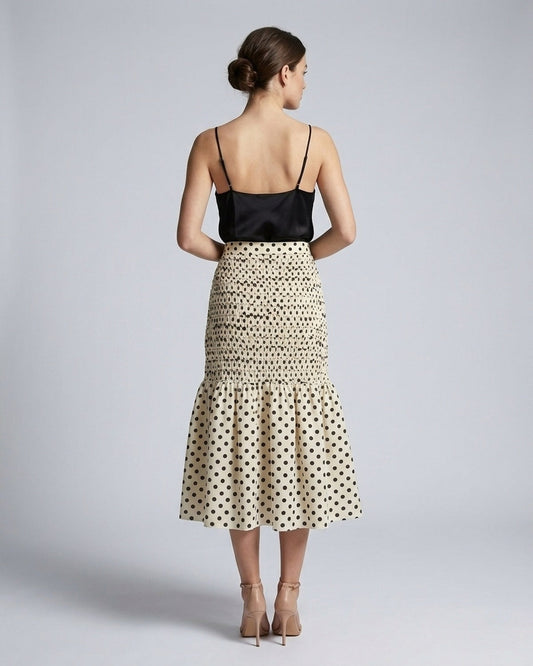 Gonna leggera dal taglio essenziale