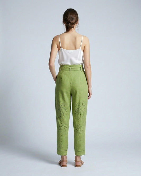 Pantalone in lyocell e lino dal taglio pulito