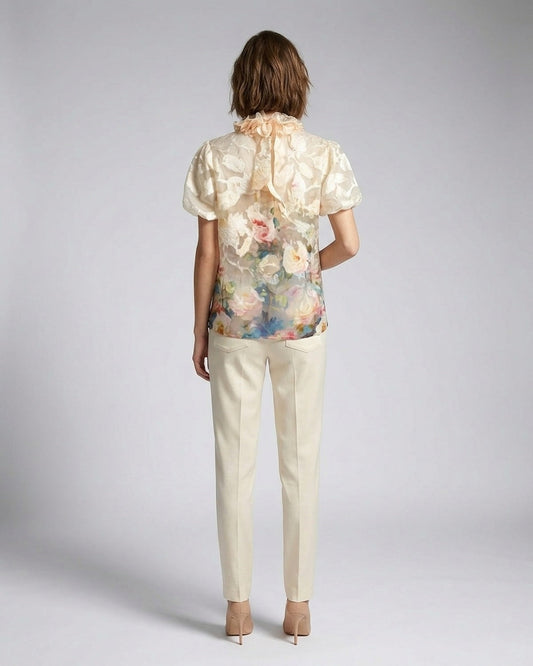 T-shirt leggera dalla linea pulita